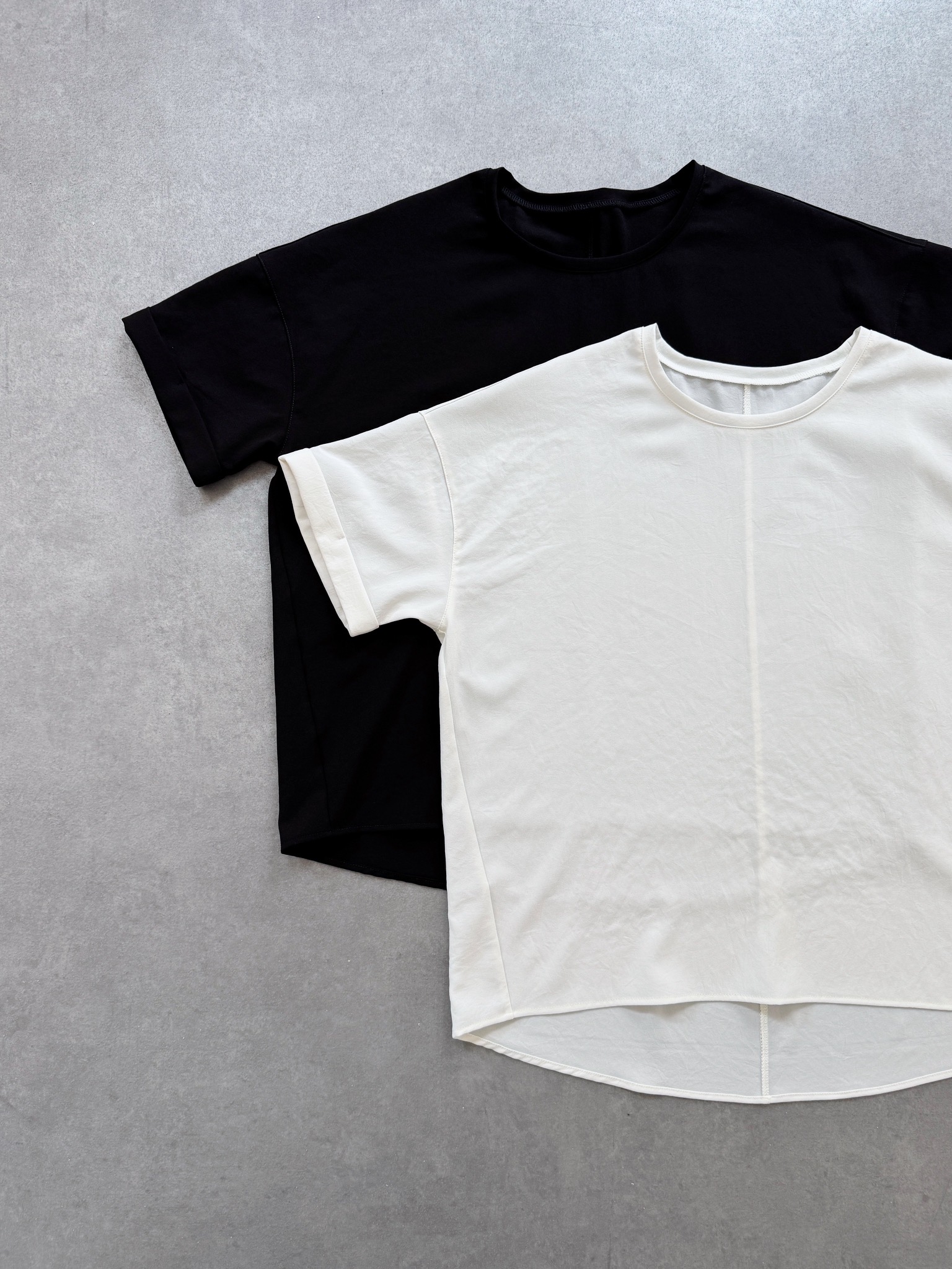 SELECT(セレクト)　ストレッチジョーゼット半袖ロールアッププルオーバー