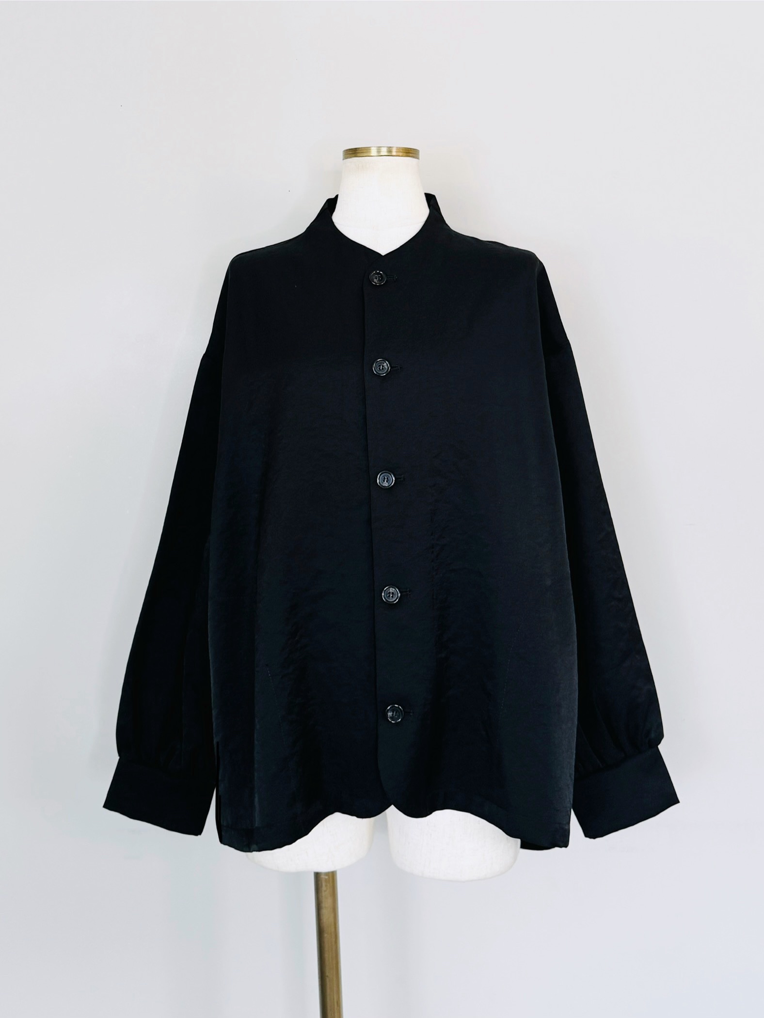 SELECT(セレクト)　レーヨンポリナイロンノーカラーシャツブルゾン《SET UPアイテム》