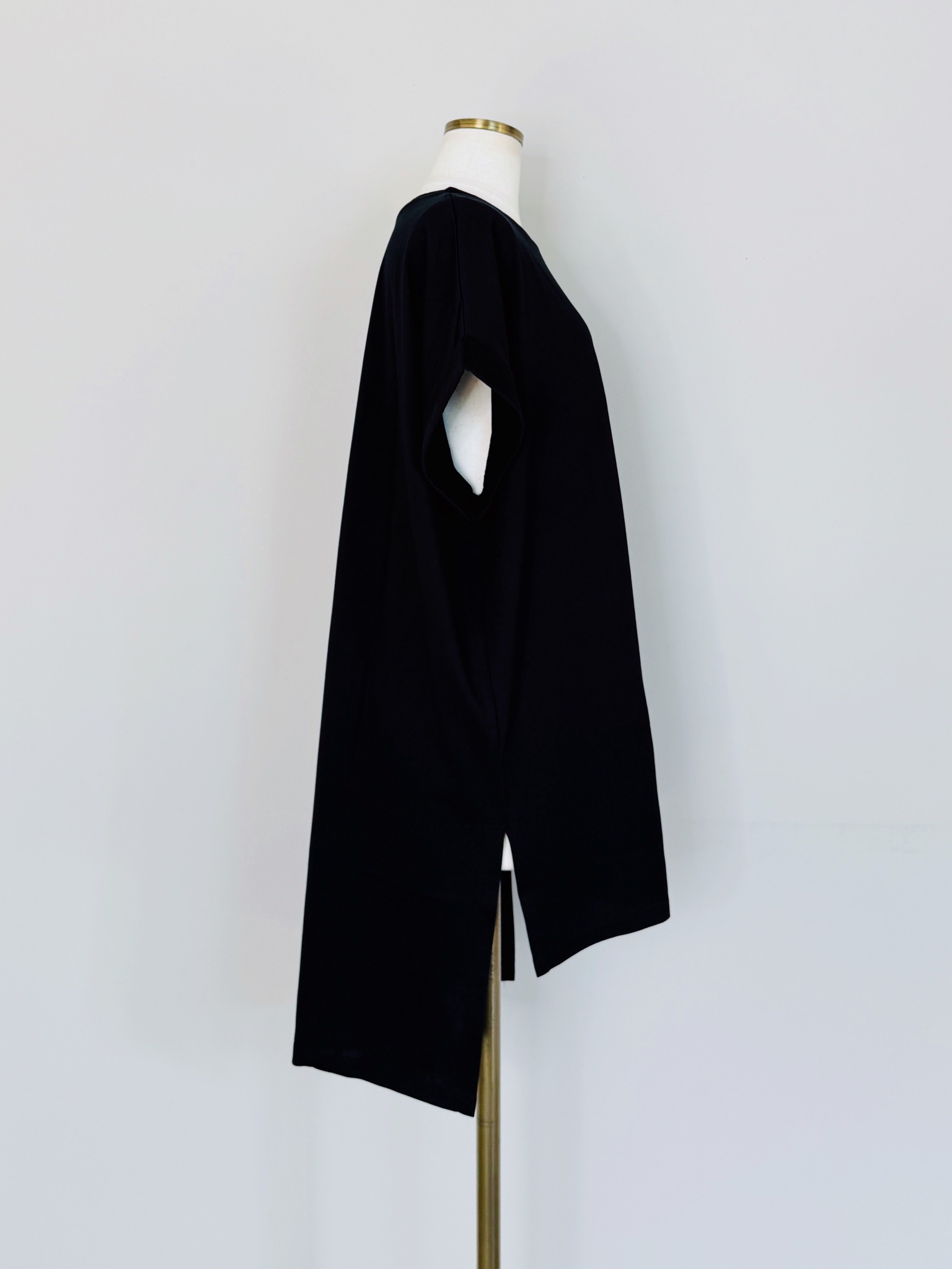 SELECT(セレクト)　ロールアップ半袖チュニックＴシャツ