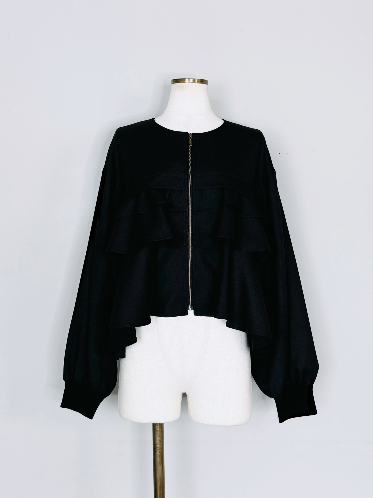 SELECT(セレクト)　リネンライクフリルZIPジャケット《SET UPアイテム》