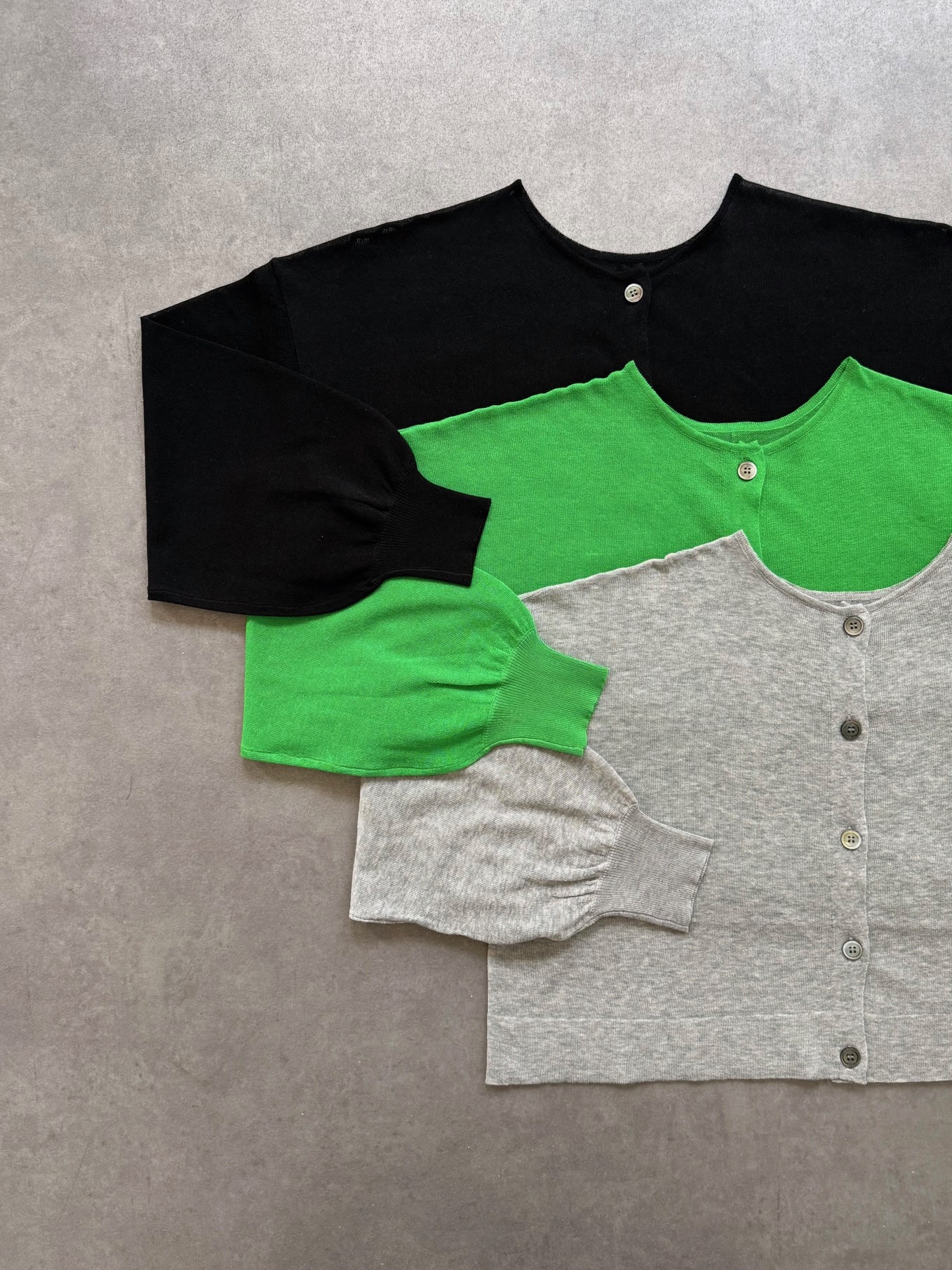 SELECT(セレクト)　前後2WAYシアーニット