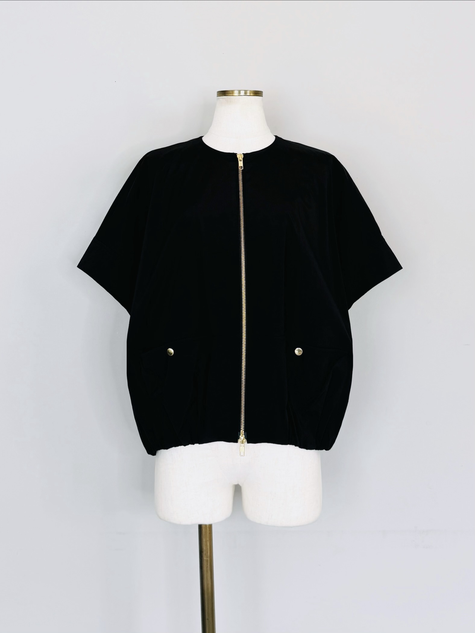 SELECT(セレクト)　半袖ナイロンショートZIPブルゾン《SET UPアイテム》